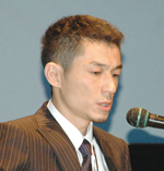 坂田氏