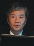 小川氏