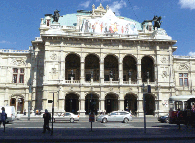 国立歌劇場開場150周年記念