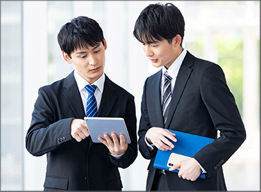 外部開発したCRM、SFE導入企業は6割